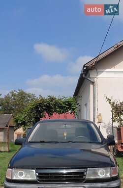 Седан Opel Vectra 1990 в Монастириській