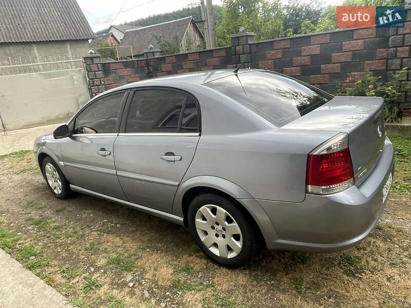 Седан Opel Vectra 2007 в Вышкове