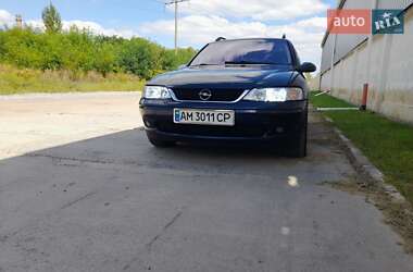 Универсал Opel Vectra 2000 в Житомире