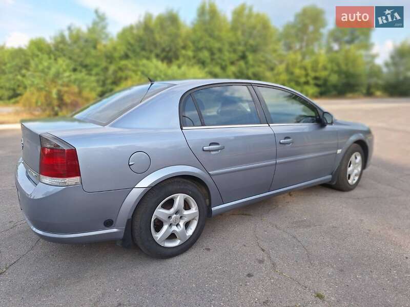 Седан Opel Vectra 2008 в Днепре