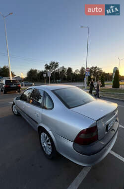 Седан Opel Vectra 1998 в 