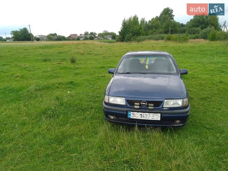 Седан Opel Vectra 1993 в Берестечку