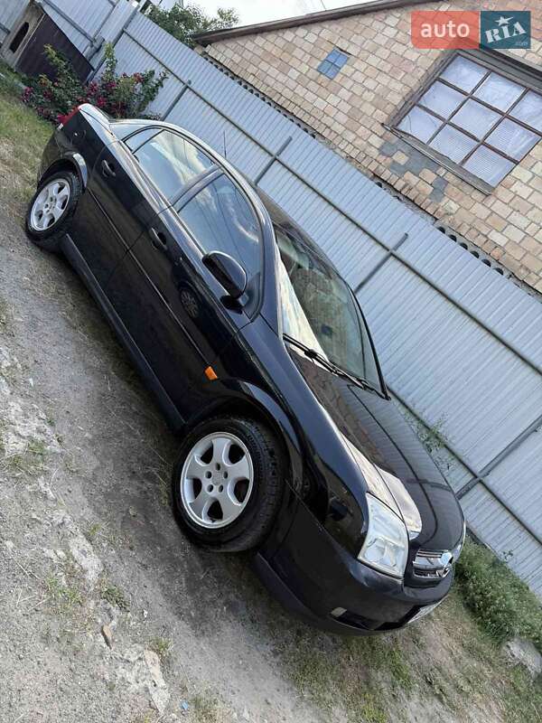 Седан Opel Vectra 2005 в Киеве