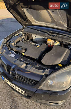 Седан Opel Vectra 2006 в 