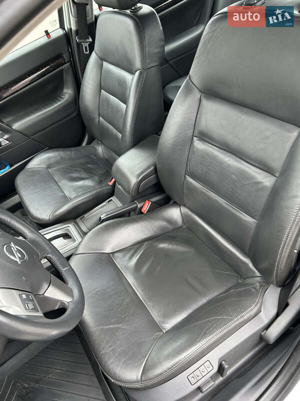 Седан Opel Vectra 2004 в Луцке фото 18 Седан Opel Vectra 2004 в Луцке