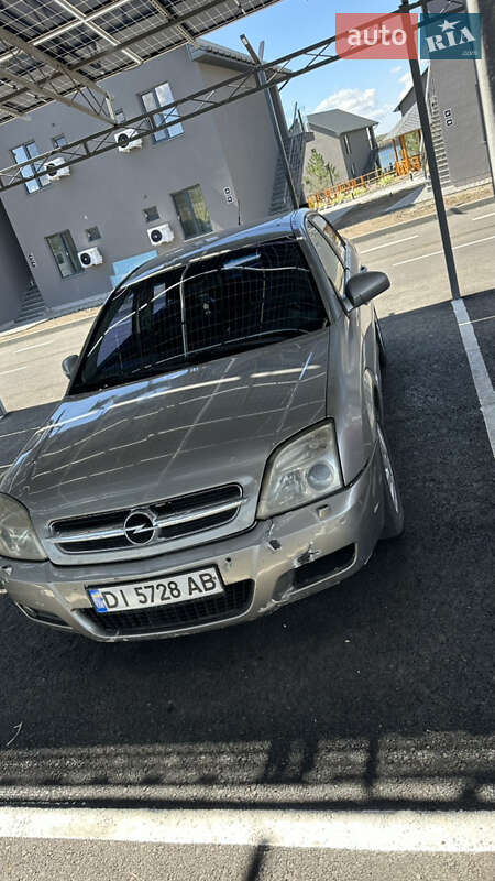 Седан Opel Vectra 2004 в Одесі