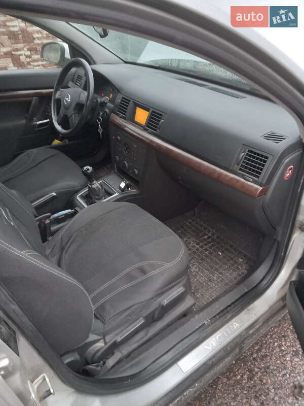 Седан Opel Vectra 2003 в Глухові фото 10 Седан Opel Vectra 2003 в Глухові
