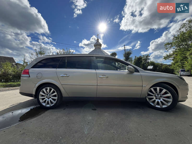 Универсал Opel Vectra 2008 в Дрогобыче