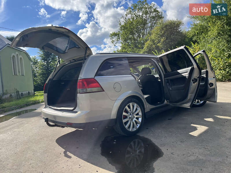 Универсал Opel Vectra 2008 в Дрогобыче