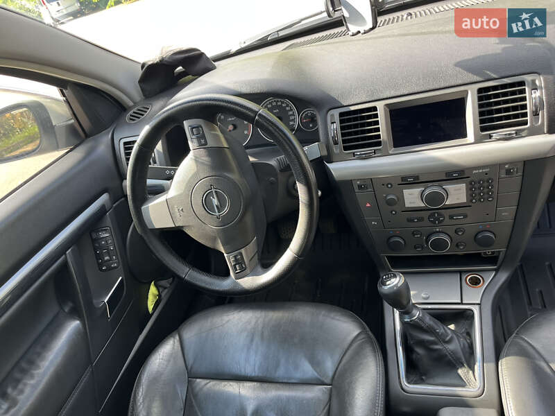 Универсал Opel Vectra 2008 в Дрогобыче
