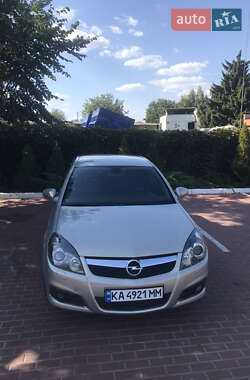 Седан Opel Vectra 2008 в Прилуках