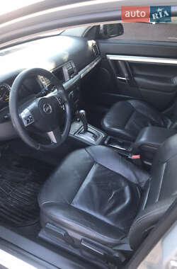 Седан Opel Vectra 2008 в 