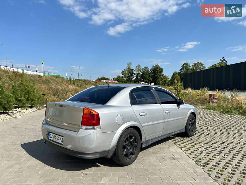 Седан Opel Vectra 2003 в Хмельницком