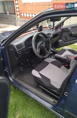 Седан Opel Vectra 1994 в 