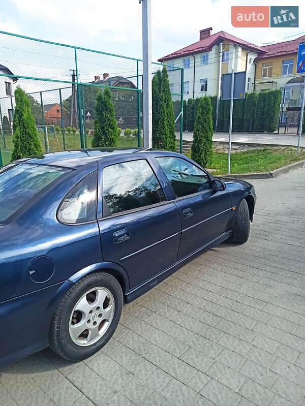 Седан Opel Vectra 2000 в Львове фото 24 Седан Opel Vectra 2000 в Львове