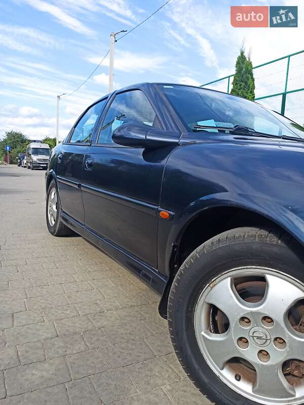 Седан Opel Vectra 2000 в Львове фото 37 Седан Opel Vectra 2000 в Львове