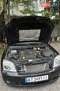 Универсал Opel Vectra 2004 в 