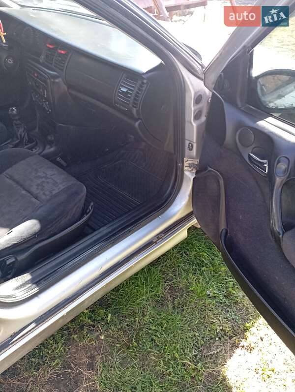Універсал Opel Vectra 1999 в Ужгороді