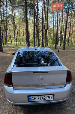 Лифтбек Opel Vectra 2003 в 