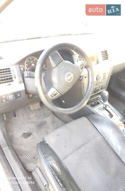 Седан Opel Vectra 2004 в 