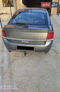 Седан Opel Vectra 2004 в 