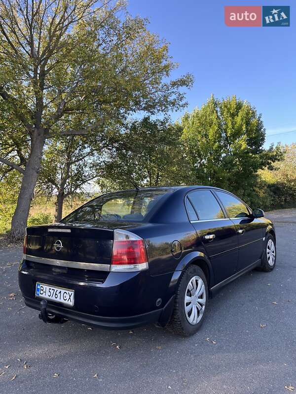 Седан Opel Vectra 2005 в Чутове