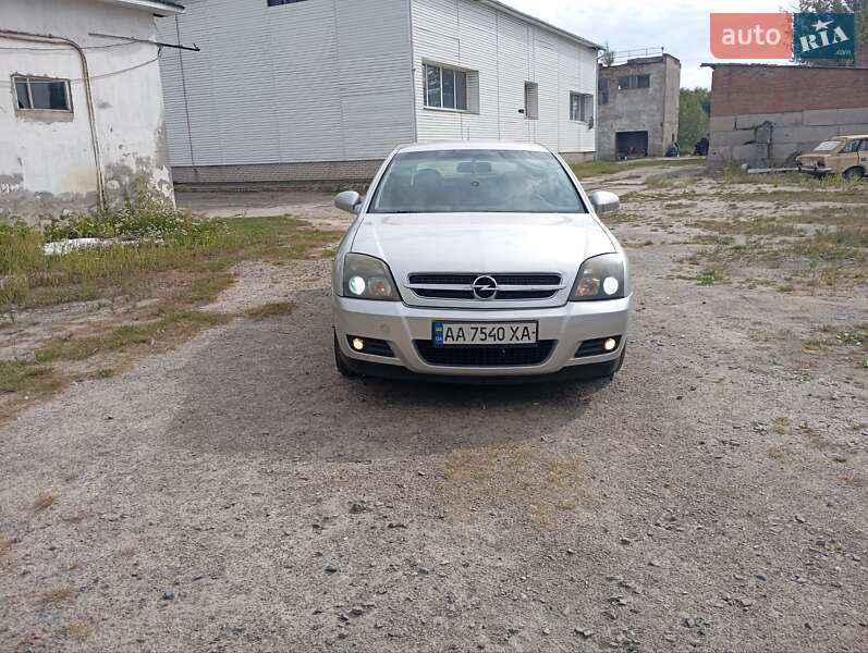 Лифтбек Opel Vectra 2002 в Киеве