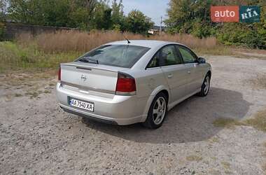 Лифтбек Opel Vectra 2002 в 