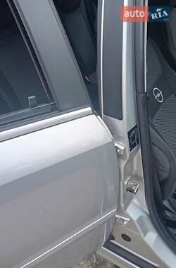 Лифтбек Opel Vectra 2002 в 