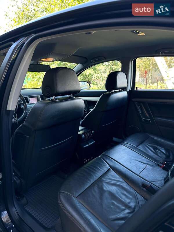 Седан Opel Vectra 2008 в Староконстантинове