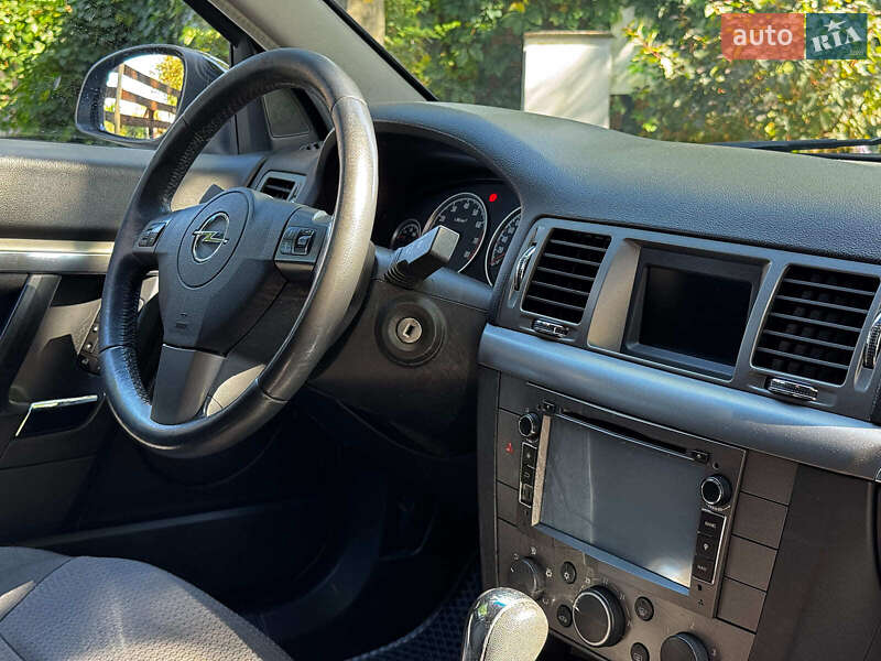 Универсал Opel Vectra 2006 в Киеве