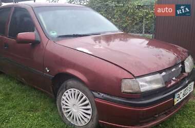 Ліфтбек Opel Vectra 1995 в Стрию