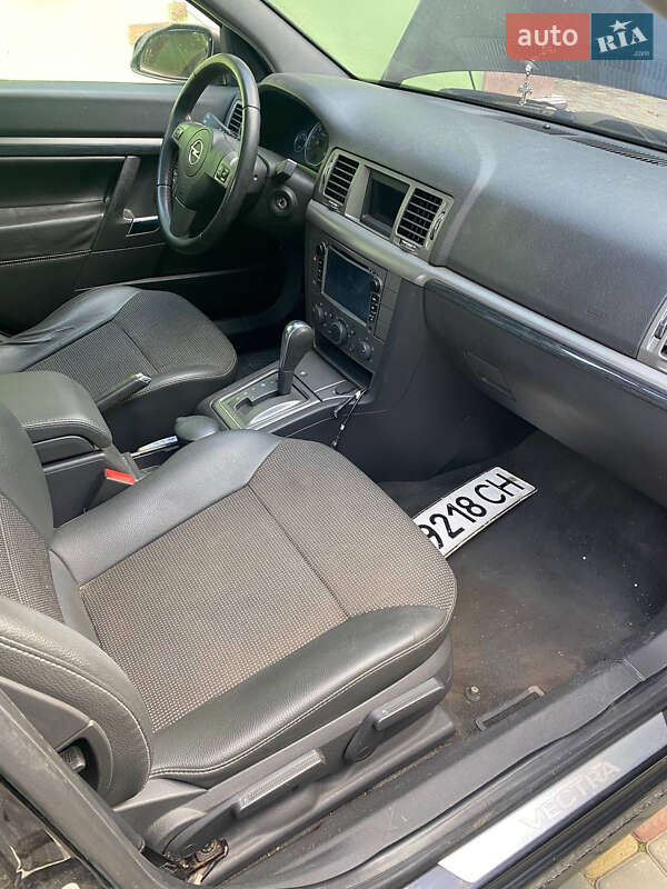 Седан Opel Vectra 2006 в Умані фото 25 Седан Opel Vectra 2006 в Умані