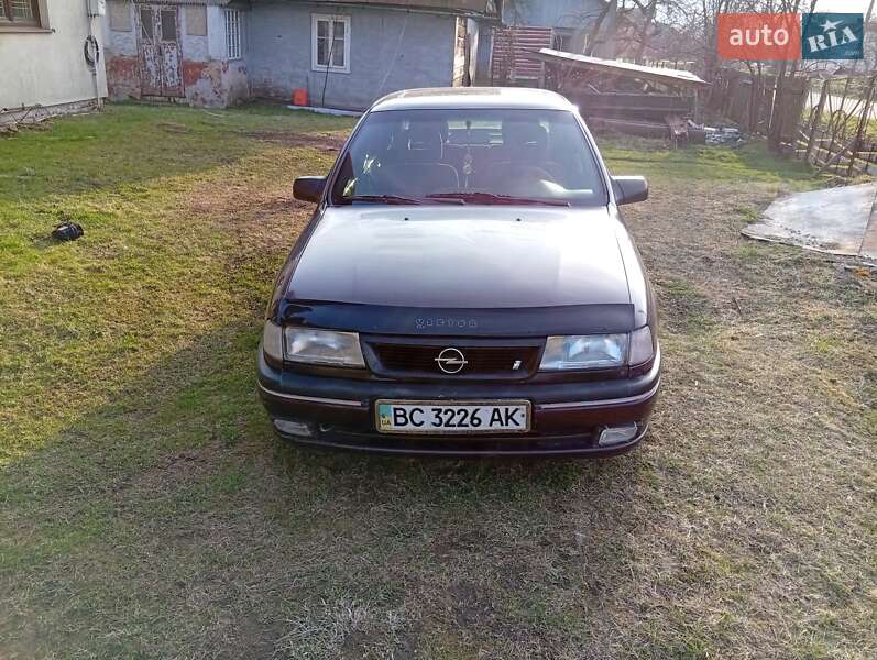Седан Opel Vectra 1994 в Самборі