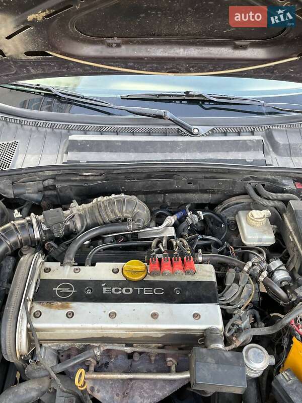 Седан Opel Vectra 1996 в Виннице