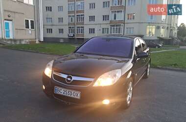 Ліфтбек Opel Vectra 2006 в Новояворівську