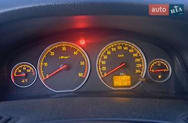 Лифтбек Opel Vectra 2006 в 