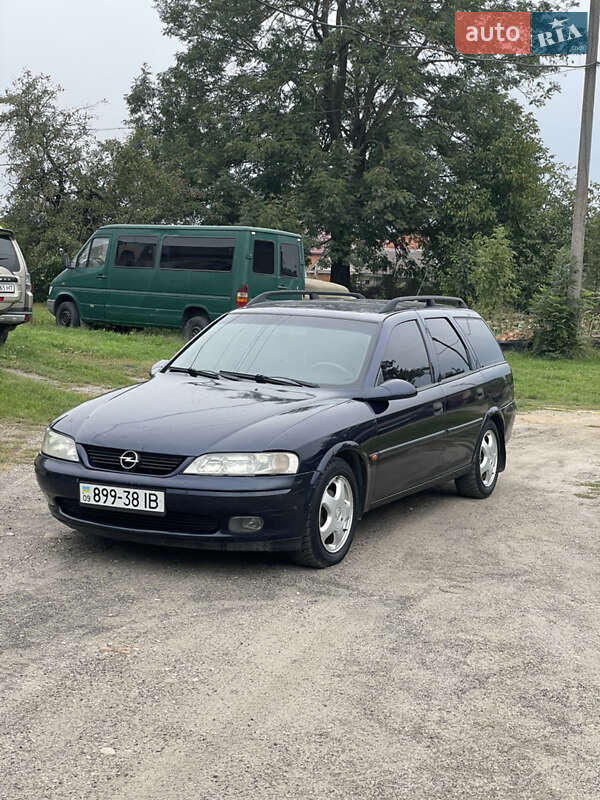 Универсал Opel Vectra 1998 в 