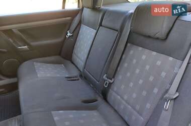 Седан Opel Vectra 2006 в 