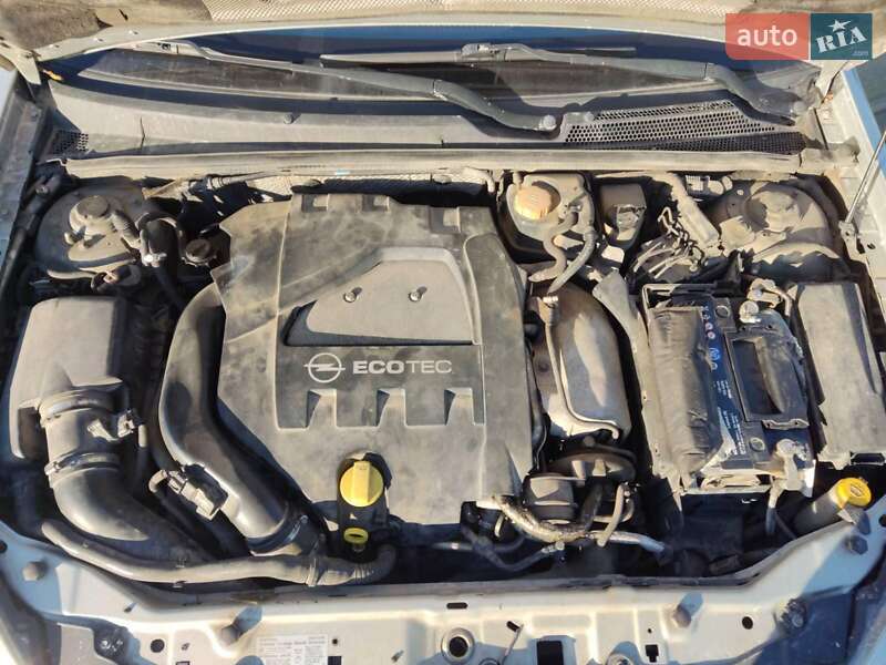 Седан Opel Vectra 2006 в Заставній