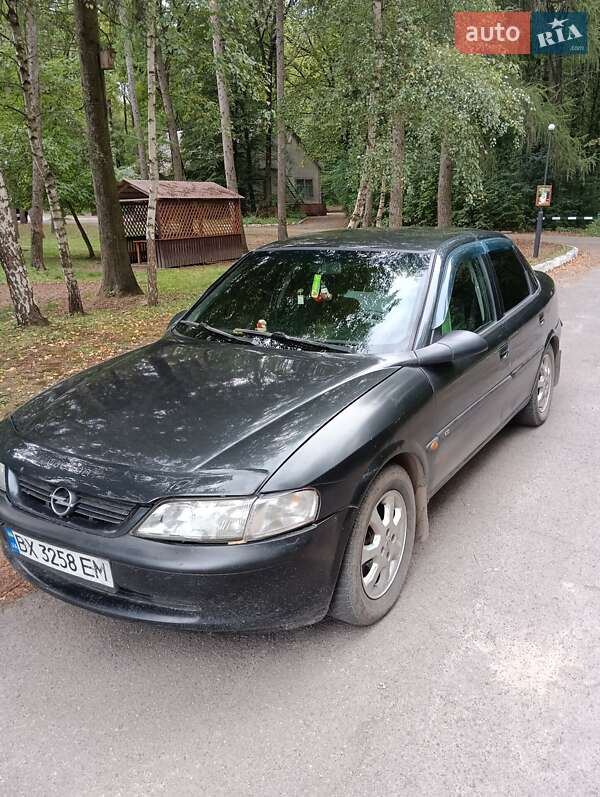 Седан Opel Vectra 1997 в Ярмолинцях фото 7 Седан Opel Vectra 1997 в Ярмолинцях