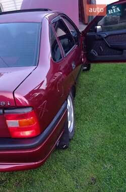 Седан Opel Vectra 1994 в 