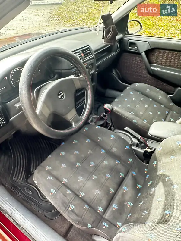 Opel Vectra 1992 VIN W0L000087N5173195 фото оголошення 12 з 50