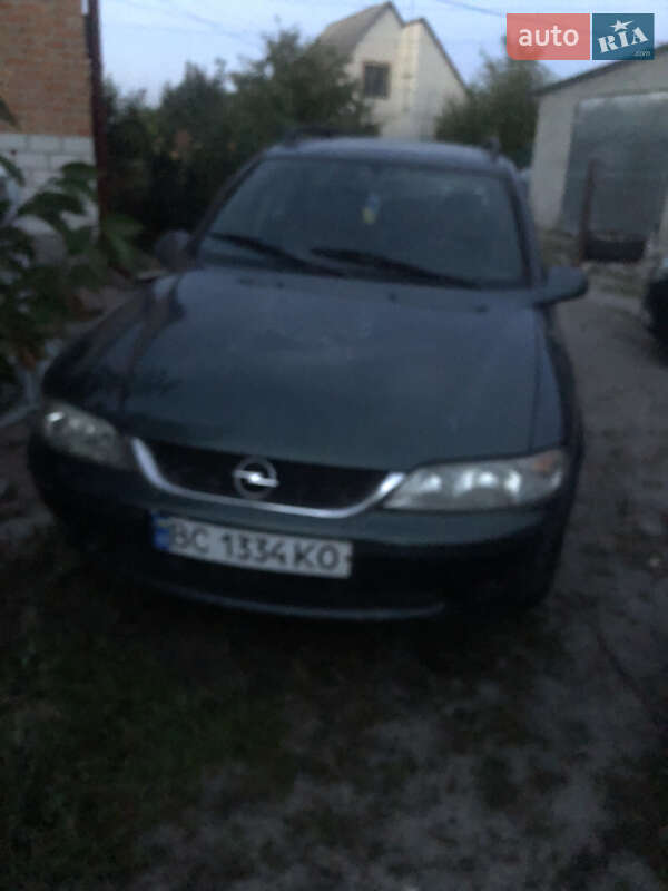 Универсал Opel Vectra 2000 в Пирятине