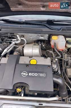 Седан Opel Vectra 2003 в 