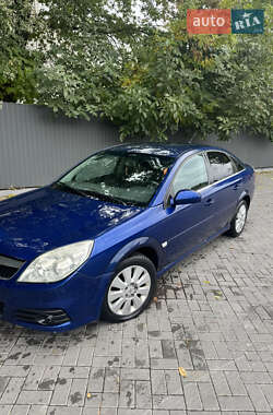 Лифтбек Opel Vectra 2006 в 