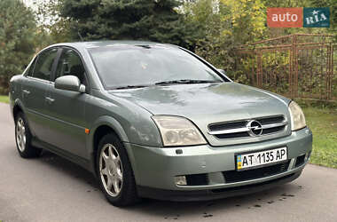 Седан Opel Vectra 2003 в Ивано-Франковске