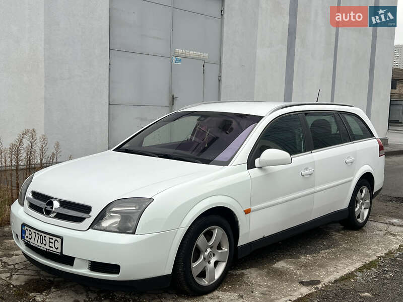Универсал Opel Vectra 2004 в 