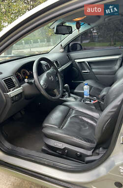 Седан Opel Vectra 2008 в 