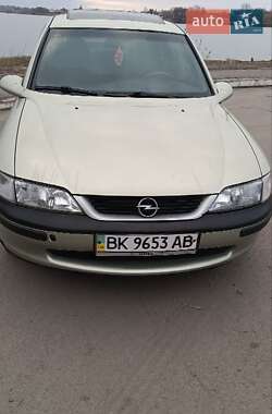 Седан Opel Vectra 1996 в 